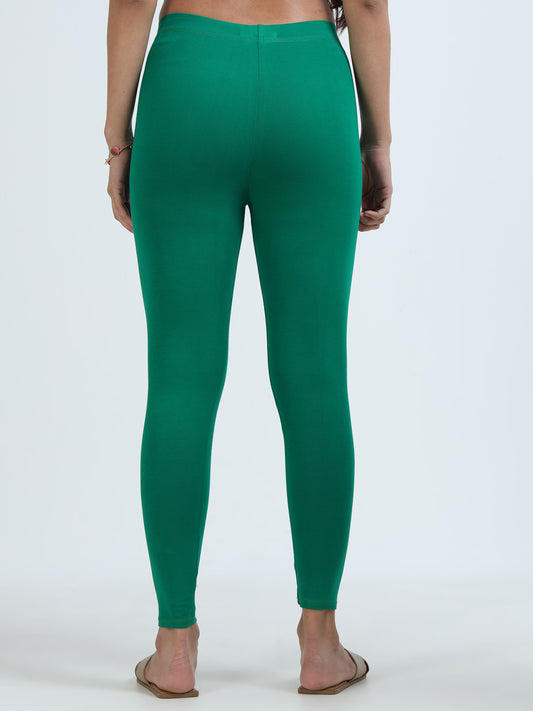 Varnam Women Ankle Length Cotton Leggings – Pakistan Green
