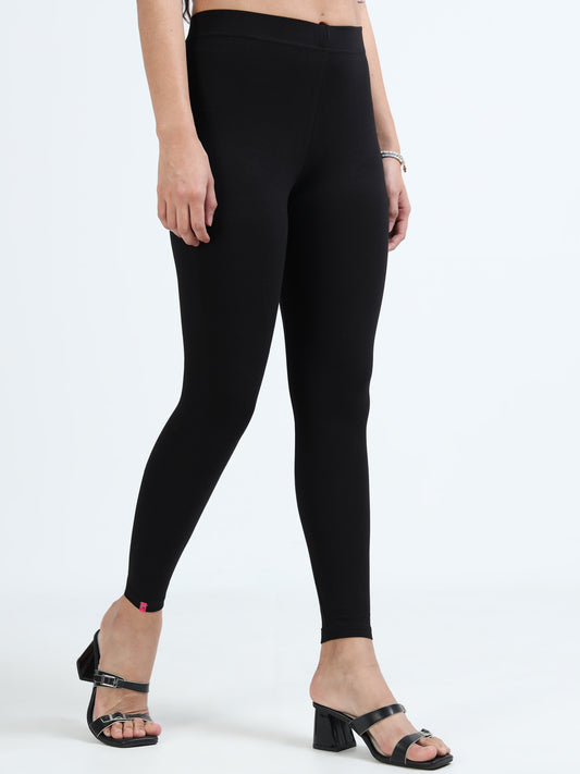 Varnam Women Ankle Length Cotton Leggings – Black