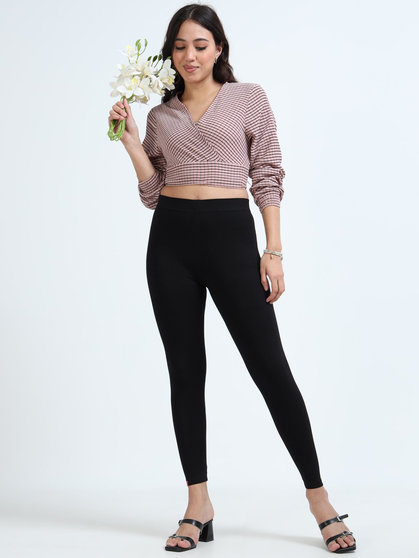 Varnam Women Ankle Length Cotton Leggings – Black