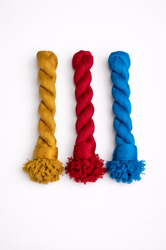 Varnam Women Shimmer Shawl