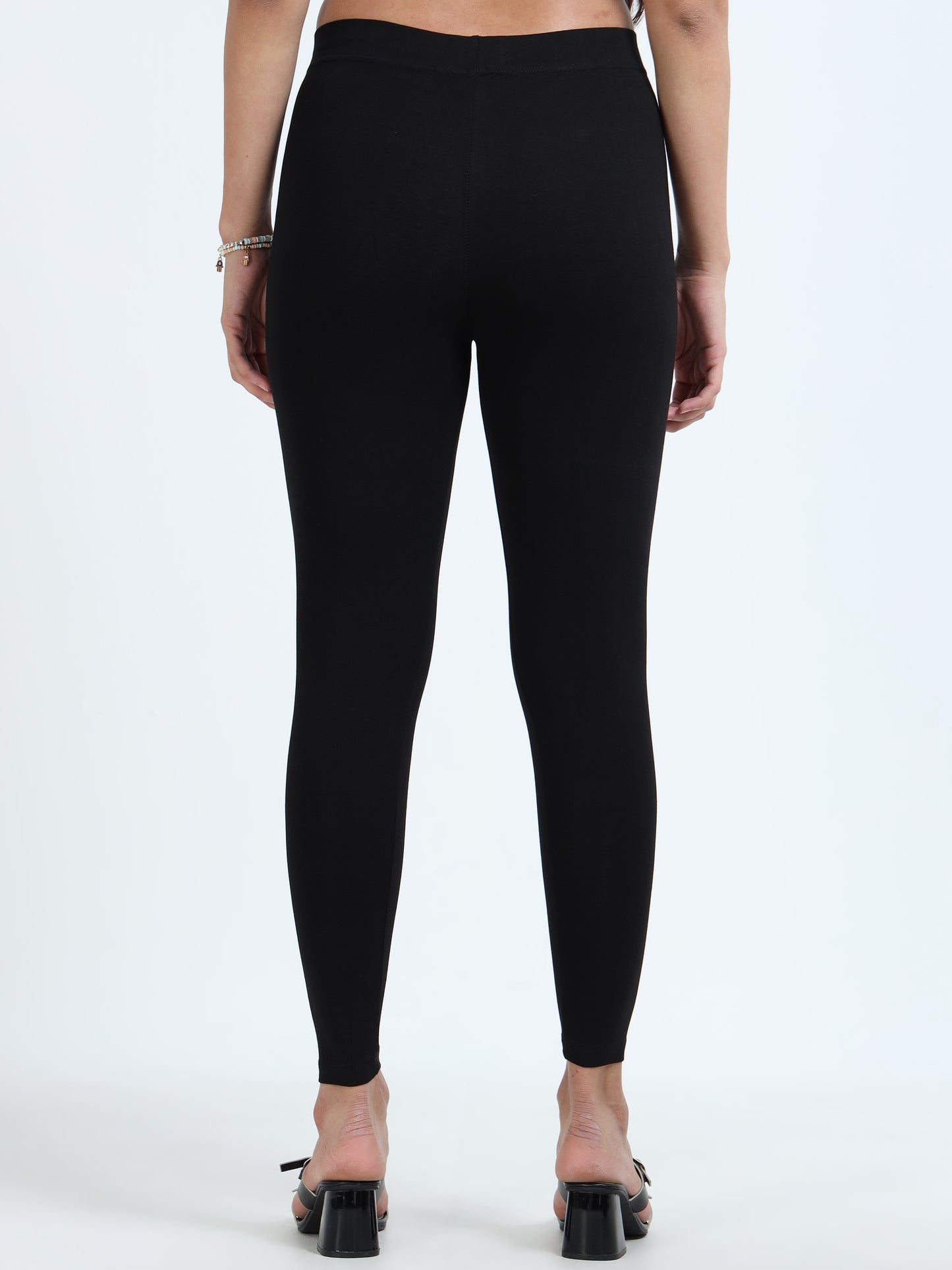 Varnam Women Ankle Length Cotton Leggings – Black