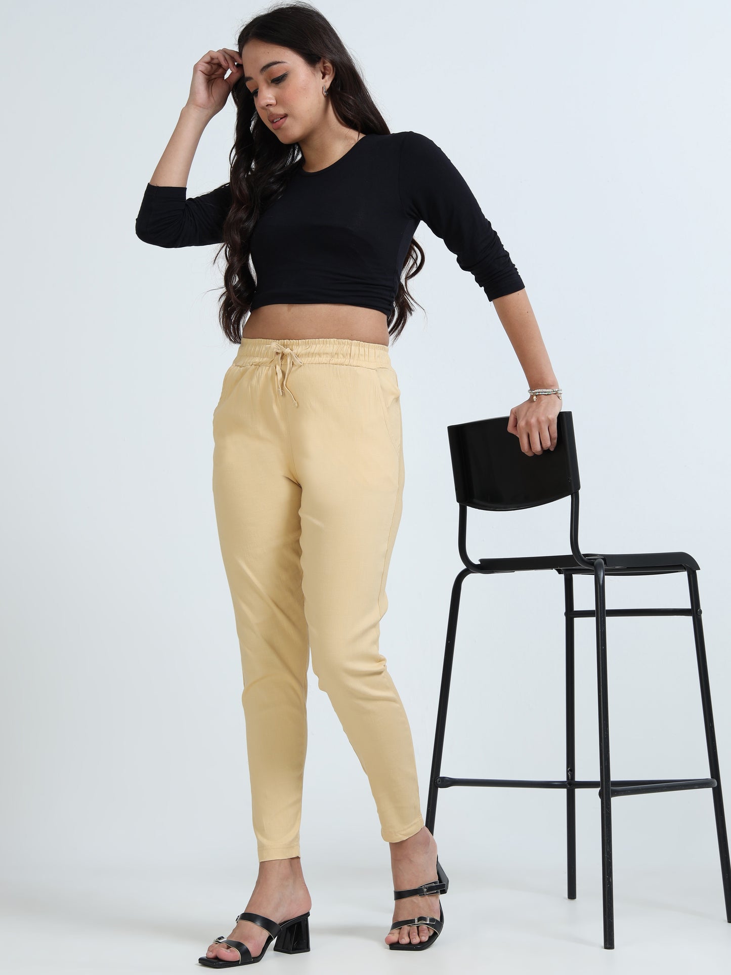 Varnam Women Lycra Slub Straight Pants – Skin