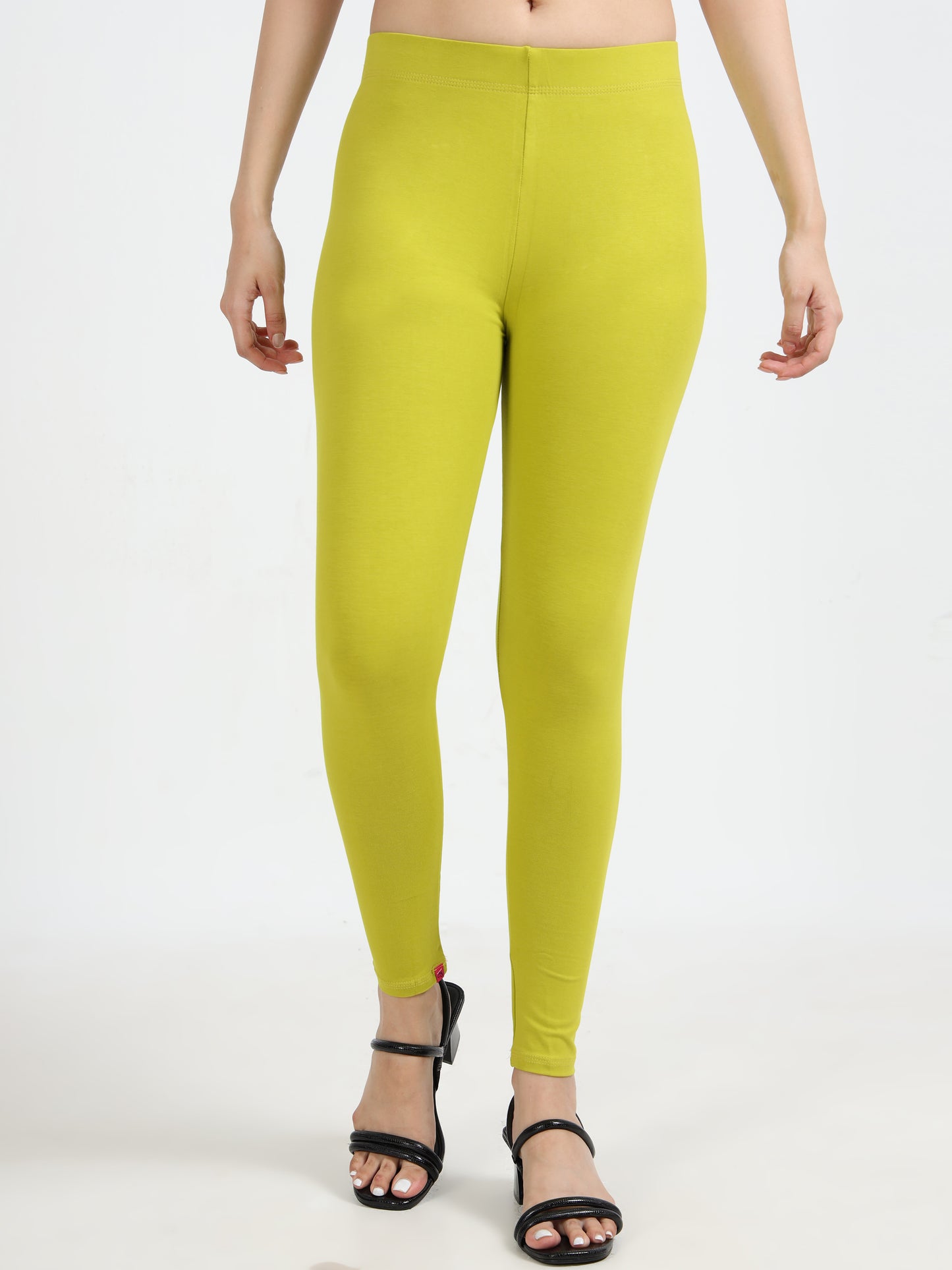 Varnam Women Ankle Length Cotton Leggings – Mehendi