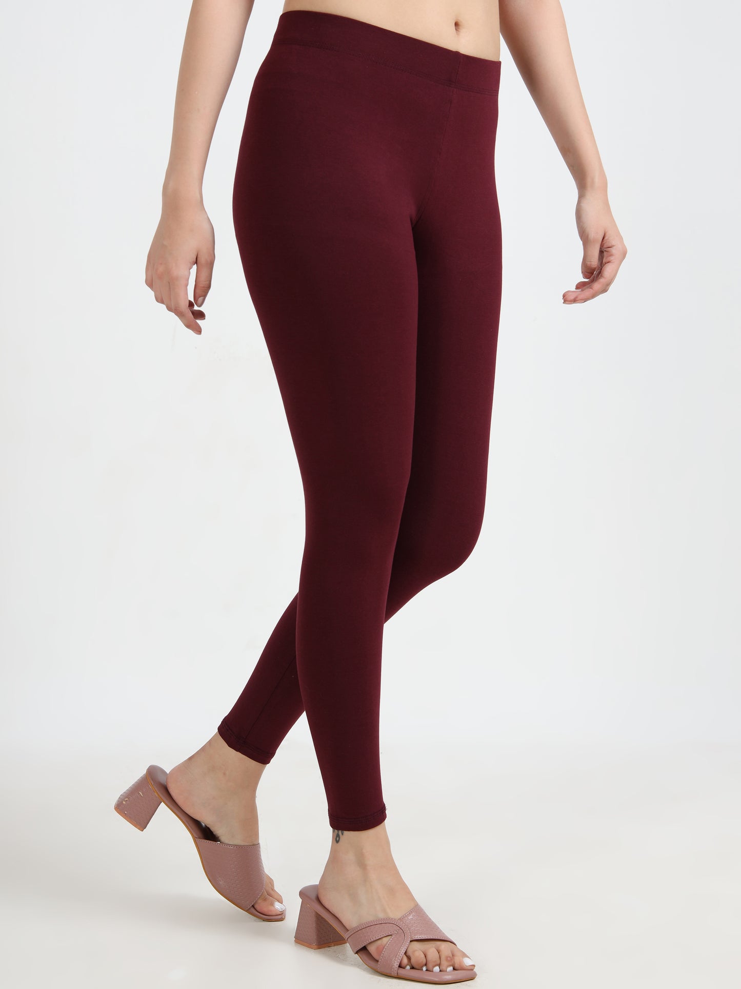 Varnam Women Ankle Length Cotton Leggings – Wine