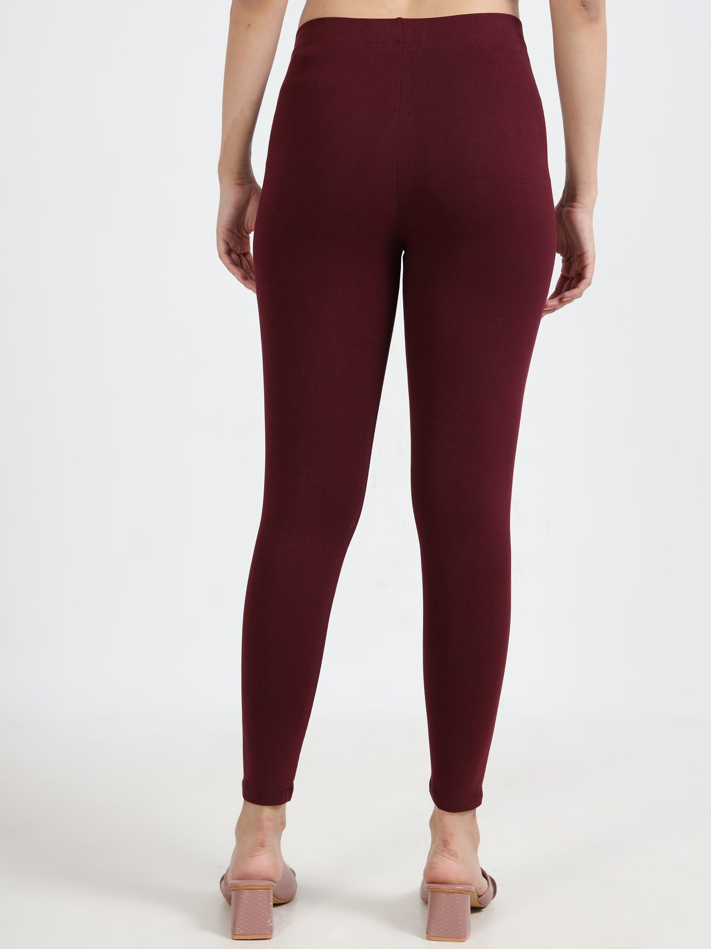 Varnam Women Ankle Length Cotton Leggings – Wine