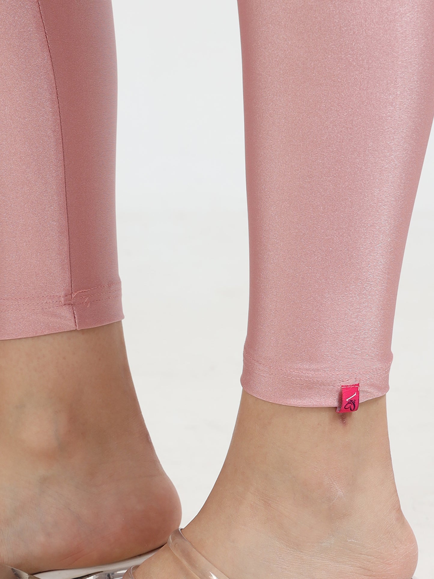 Varnam Shimmer Ankle Length Leggings - Rose Gold