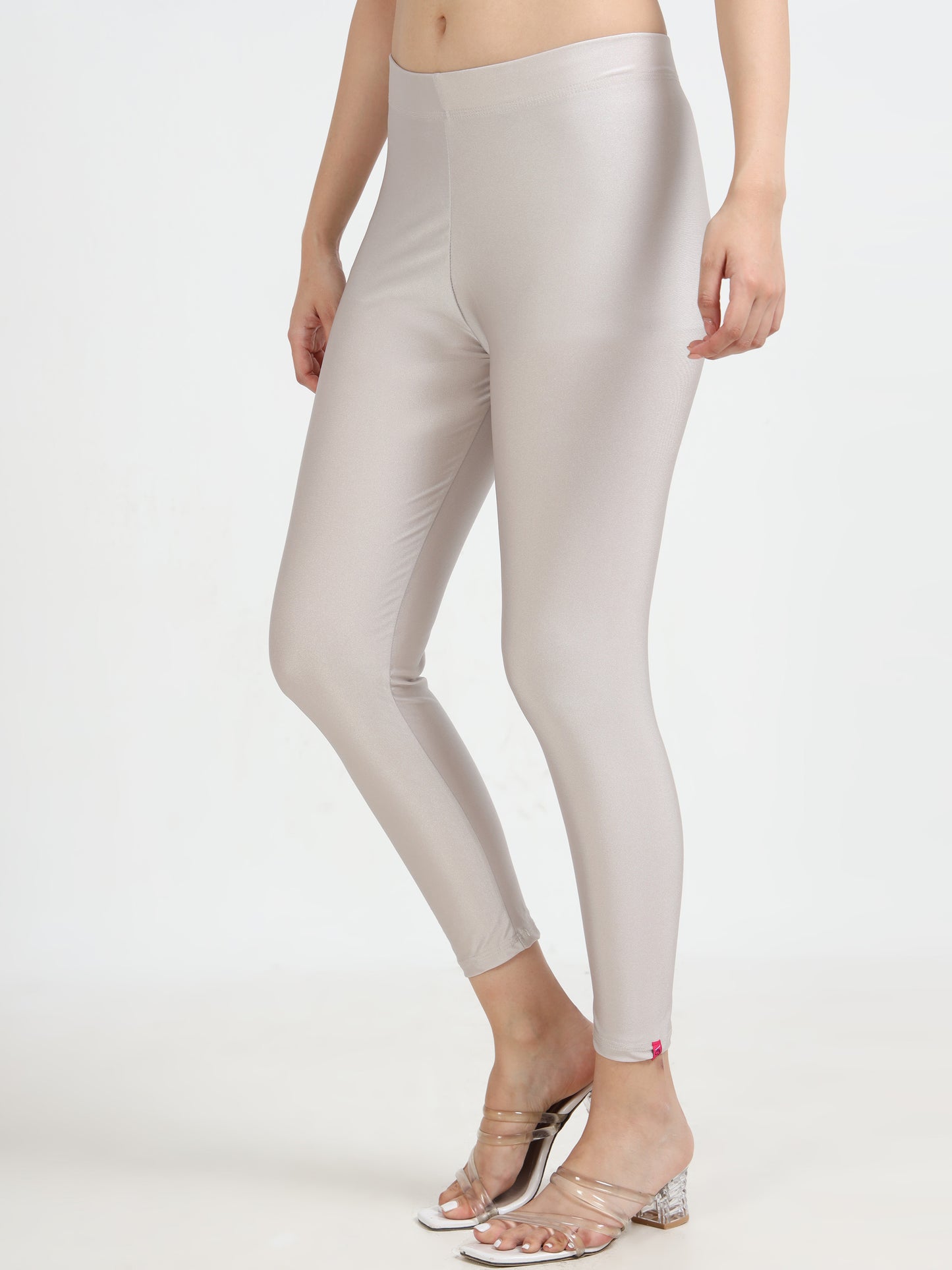 Varnam Shimmer Ankle Length Leggings - Silver