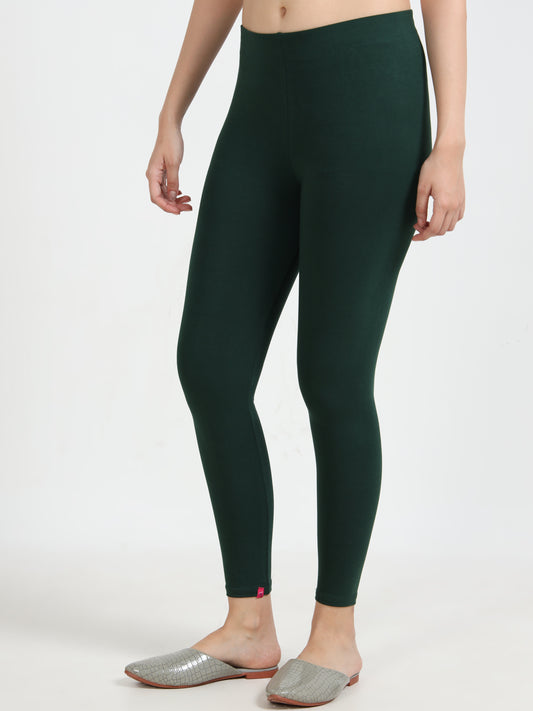 Varnam Women Ankle Length Cotton Leggings – Bottle Green