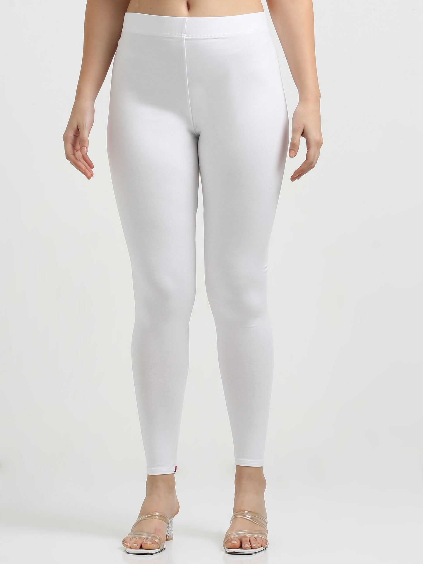 Varnam Women Ankle Length Cotton Leggings – White