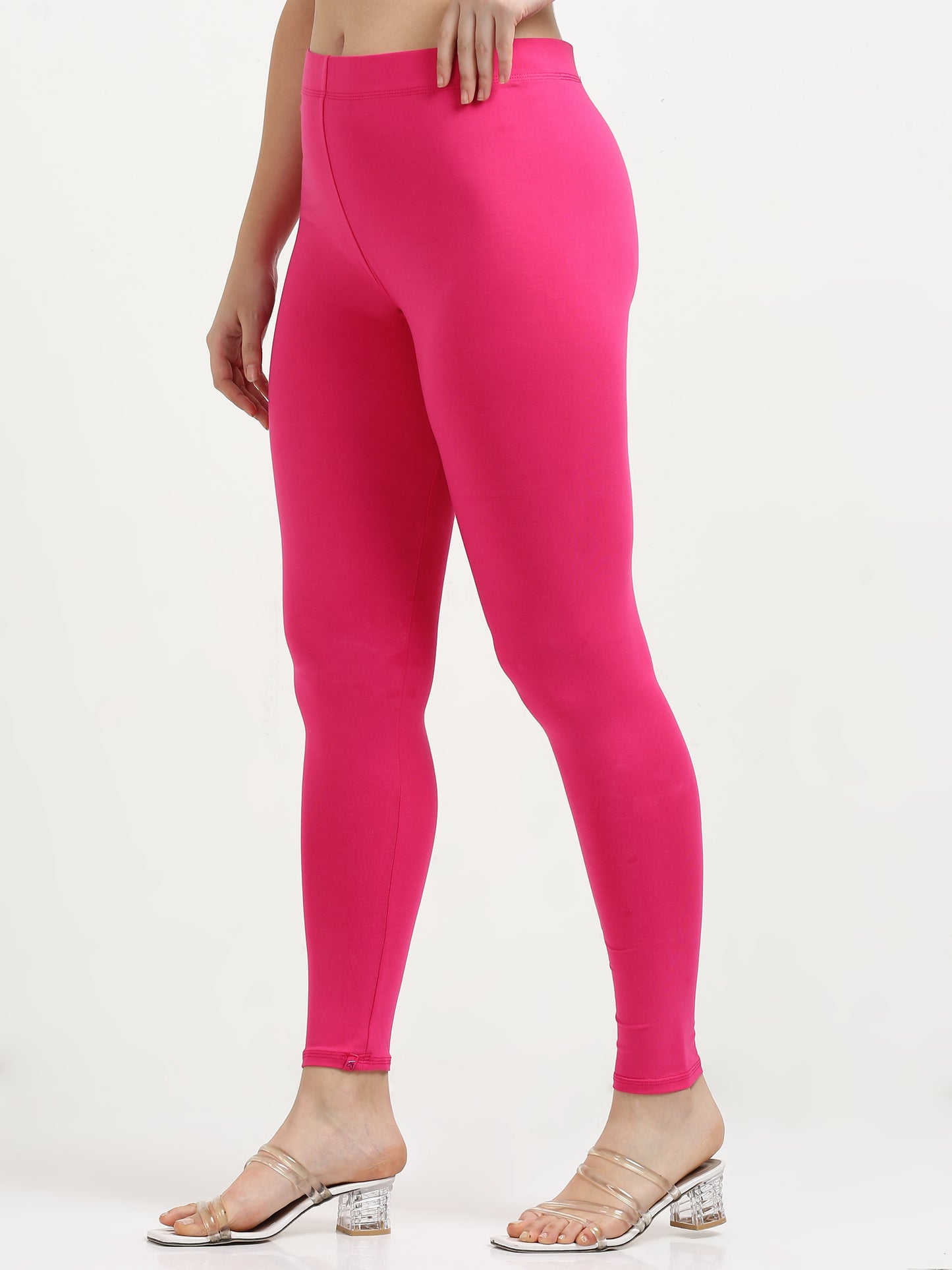 Varnam Women Ankle Length Cotton Leggings – Fuchsia