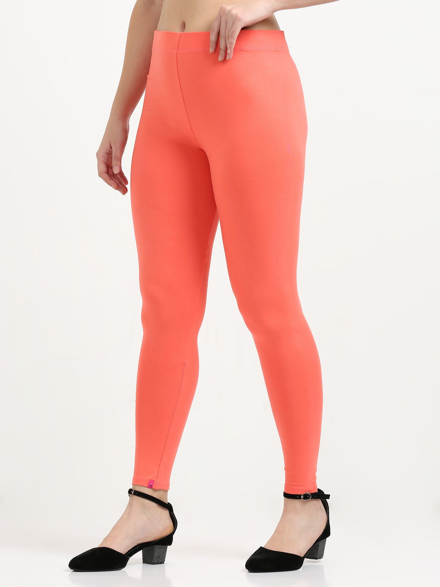 Varnam Women Ankle Length Cotton Leggings – Lite Coral